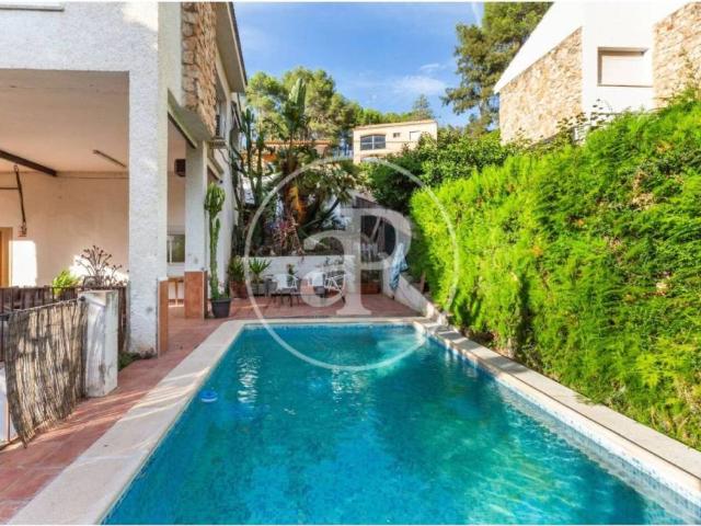 Casa en venta en La Hoya de Buñol, Valencia