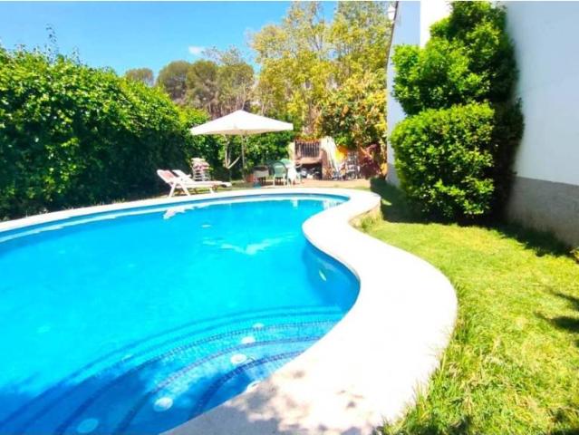 Casa en venta en La Hoya de Buñol, Valencia