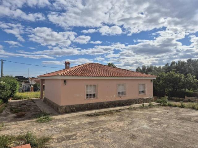 Casa en venta en La Hoya de Buñol, Valencia
