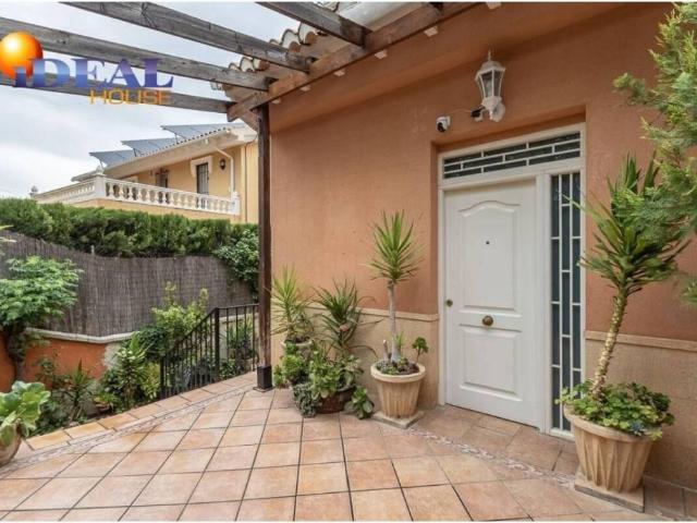 Casa en venta en Comarca de la Vega de Granada, Andalucía