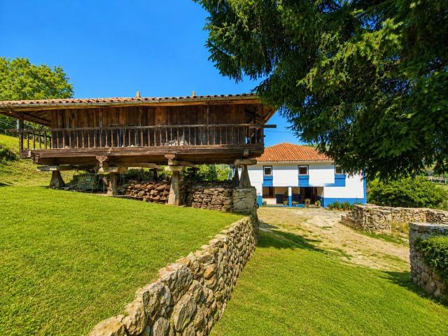 Casa en venta en Grado, Asturias