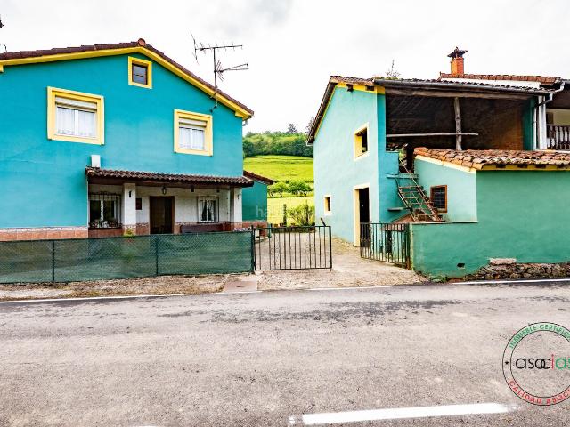 Casa en venta en Grado, Asturias