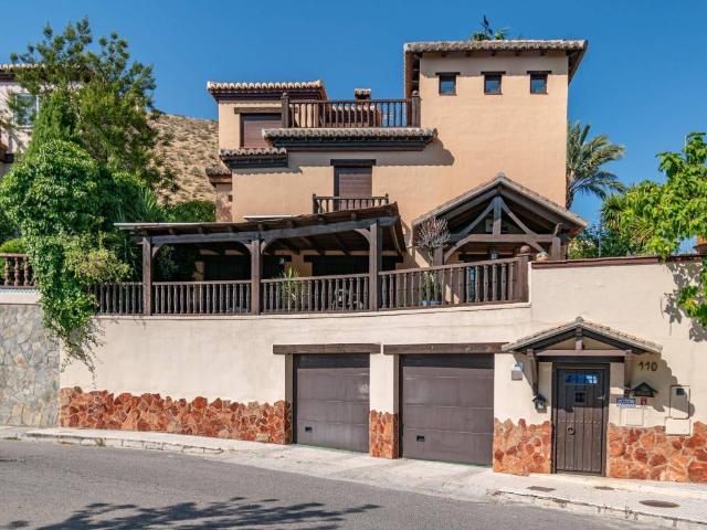 Casa en venta en Comarca de la Vega de Granada, Andalucía