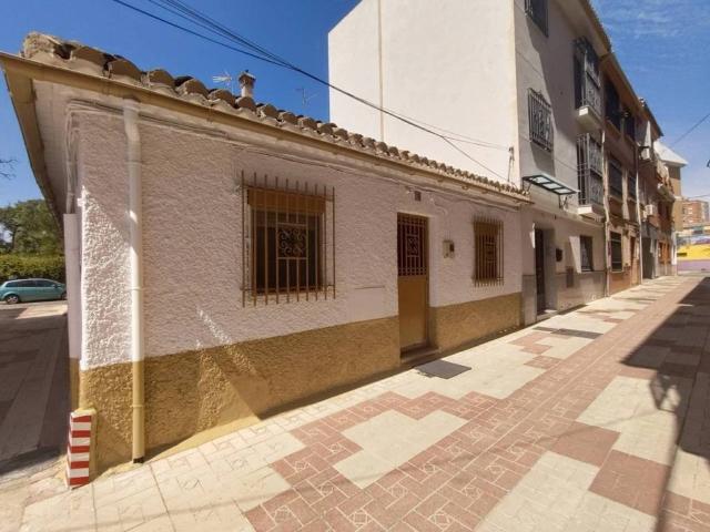 Casa en venta en Granada