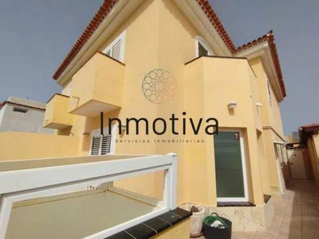 Casa en venta en El Cabezo, Granadilla de Abona