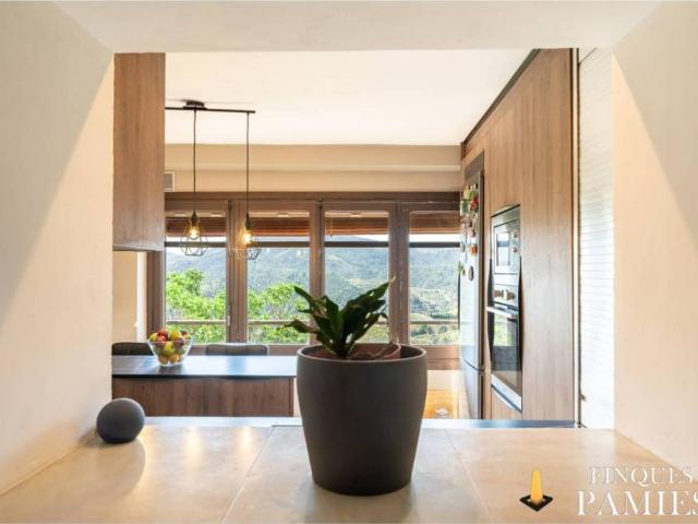 Casa en venta en Priorat, Catalunya