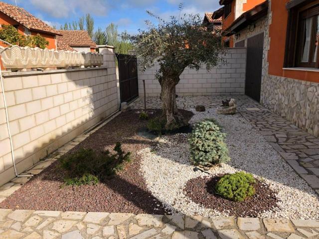 Casa en venta en Grijota, Castilla y León