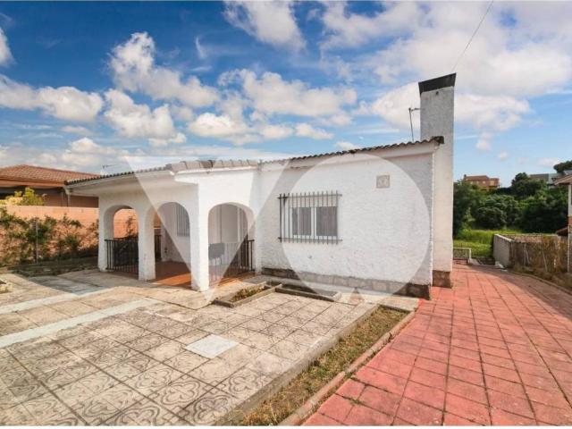 Casa en venta en Guadalix De La Sierra, Madrid
