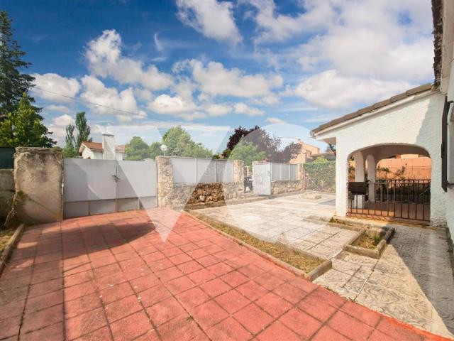 Casa en venta en Guadalix De La Sierra