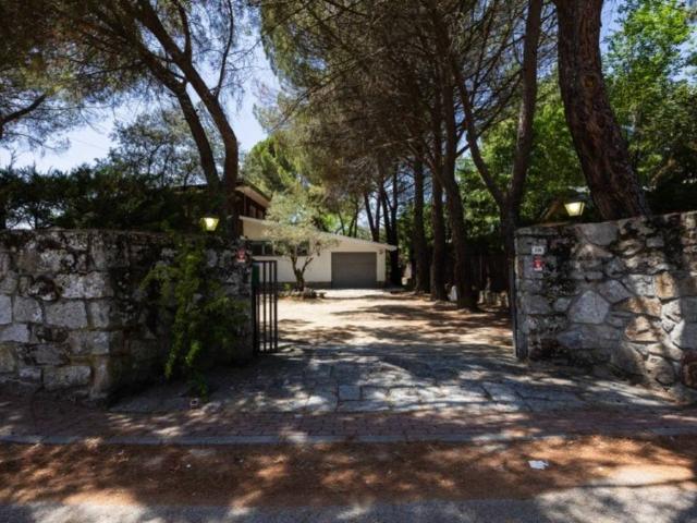 Casa en venta en Guadarrama, Madrid