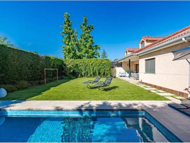 Casa en venta en Guadarrama, Madrid