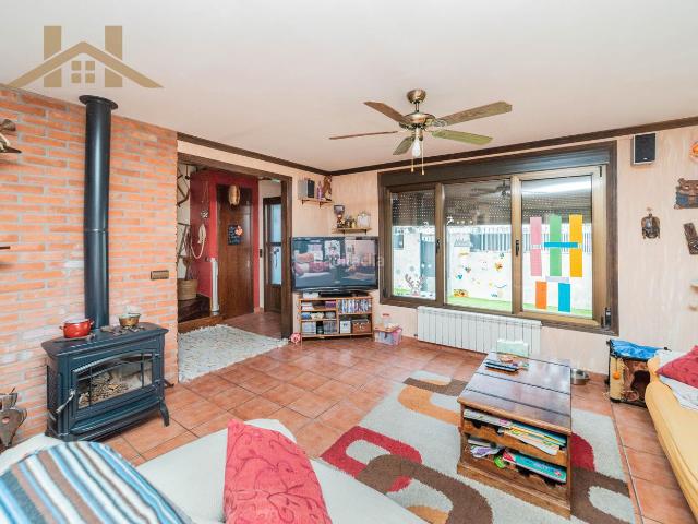 Casa en venta en Guadarrama, Urbanización Sala