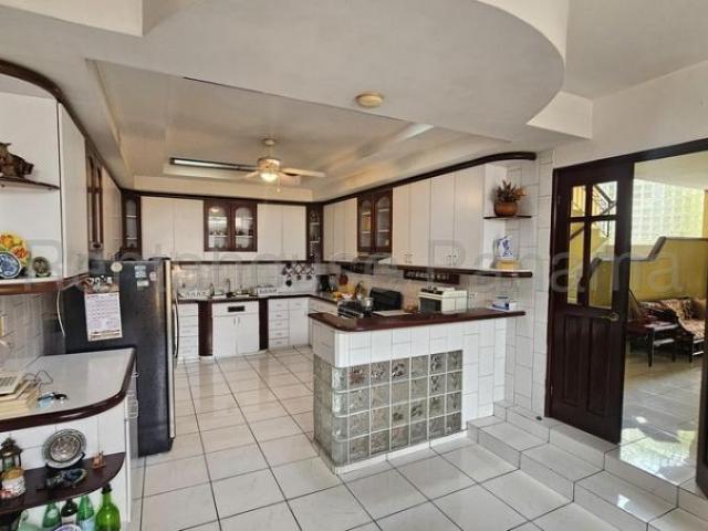 Casa en Venta en Gualaca Los Angeles Chiriquí 1126 m2. 6 hab