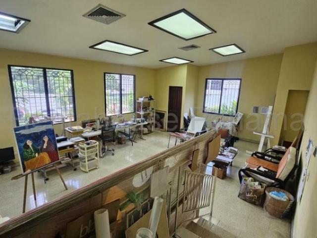 Casa en Venta en Gualaca Los Angeles Chiriquí 1126 m2. 6 hab