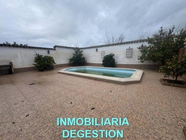 Casa en venta en Guarromán, Andalucía