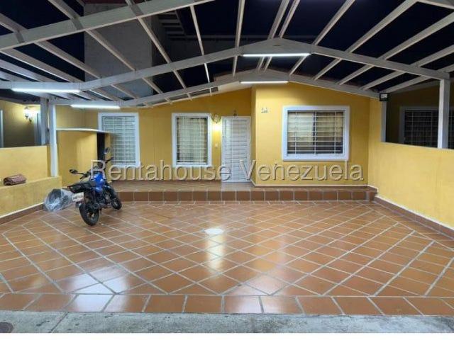 Casa en venta en Guatire, Miranda