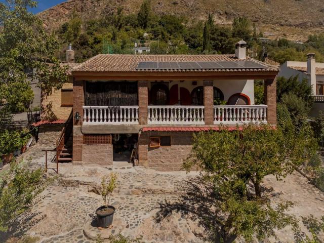 Casa en venta en Güéjar Sierra, Granada