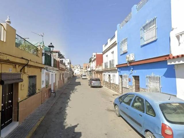 Casa en venta en Guillena, Sevilla
