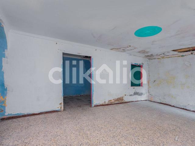 Casa en venta en Guillena, Andalucía