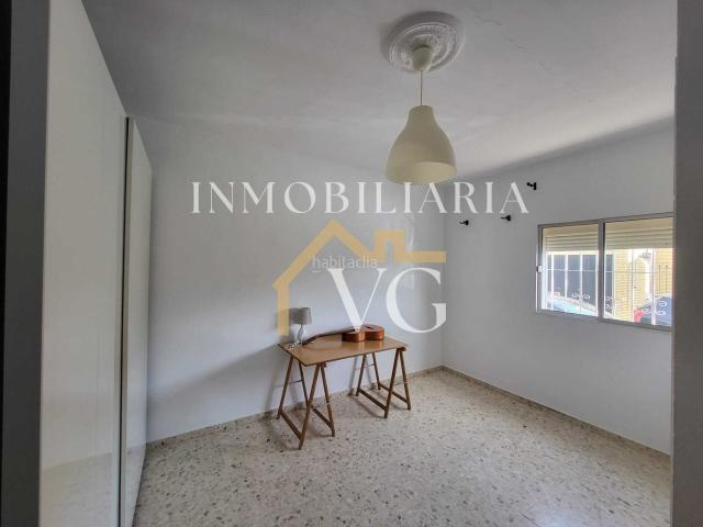 Casa en venta en Guillena, Andalucía