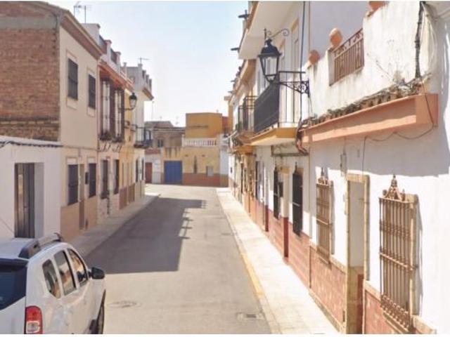 Casa en venta en Guillena, Andalucía