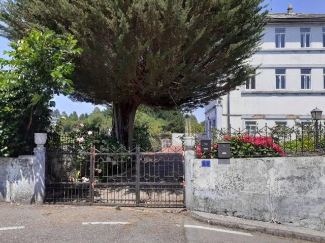 Casa en venta en Guitiriz, Lugo