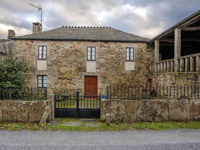 Villa en venta en Guitiriz, O Buxío