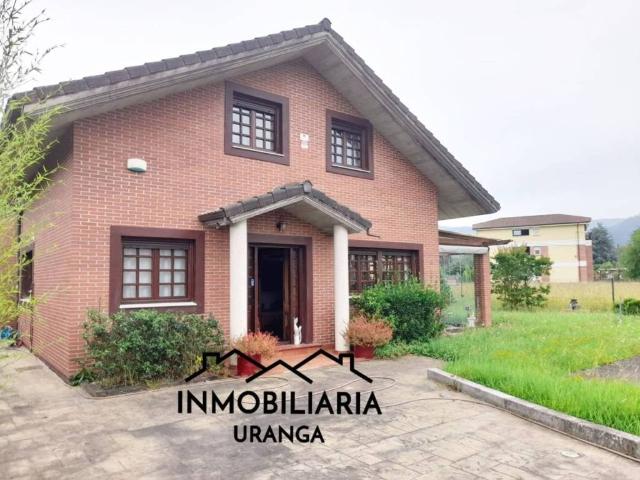 Casa en venta en Guriezo, Cantabria