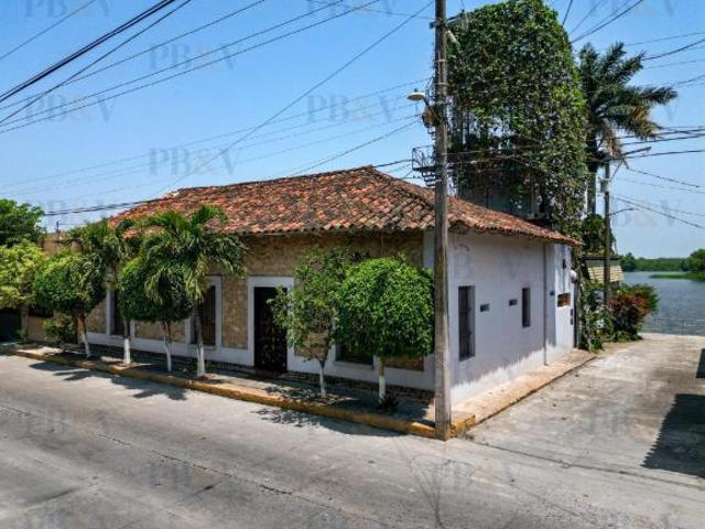 Casa en Venta en Gutiérrez Zamora