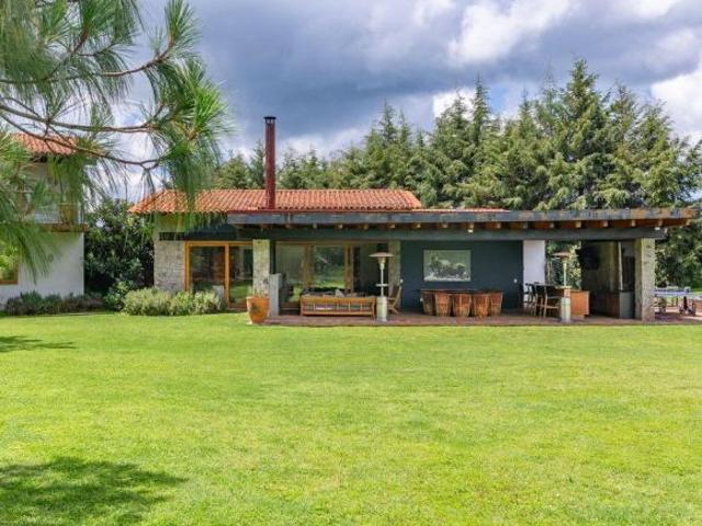 CASA EN VENTA EN HACIENDA SAN FRANCISCO TAPALPA