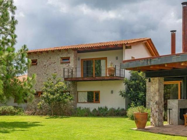 CASA EN VENTA EN HACIENDA SAN FRANCISCO TAPALPA