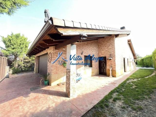 Casa en venta en Haro, La Rioja