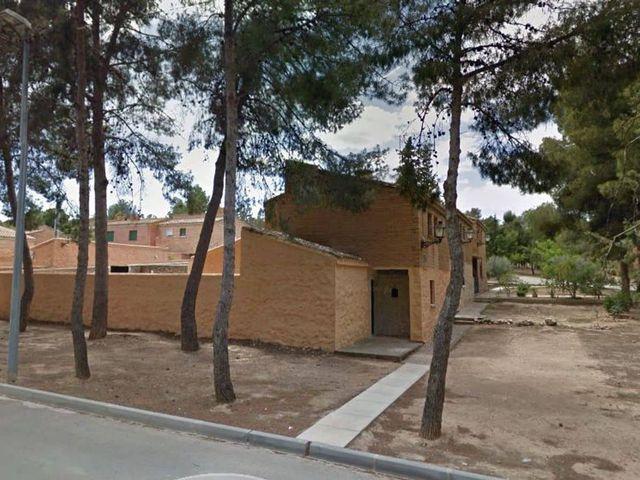 Casa en venta en Barrio del Pino, Hellín