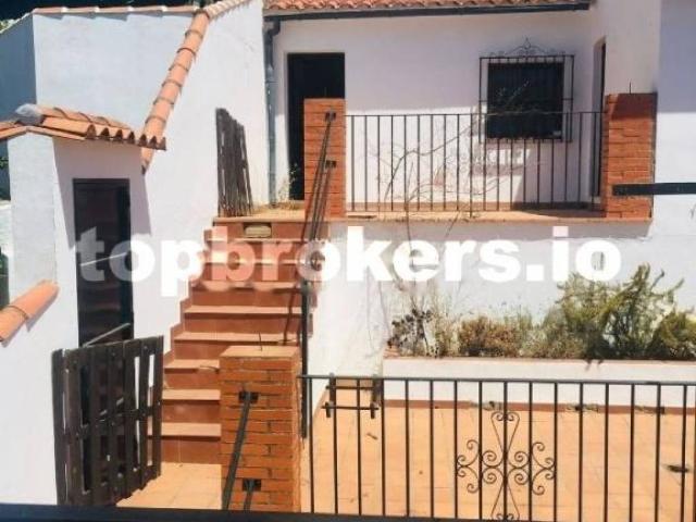 Casa en venta en Higuera De La Sierra