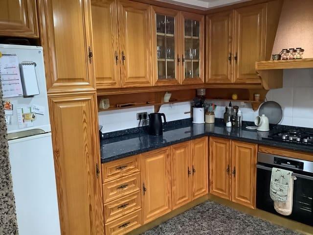 Casa en venta en Polígono Industrial Bajo Sombra, el Vinalopó Mitjà / El Vinalopó Medio