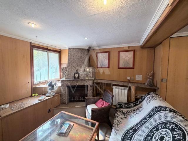 Casa en venta en Hontoba, Guadalajara