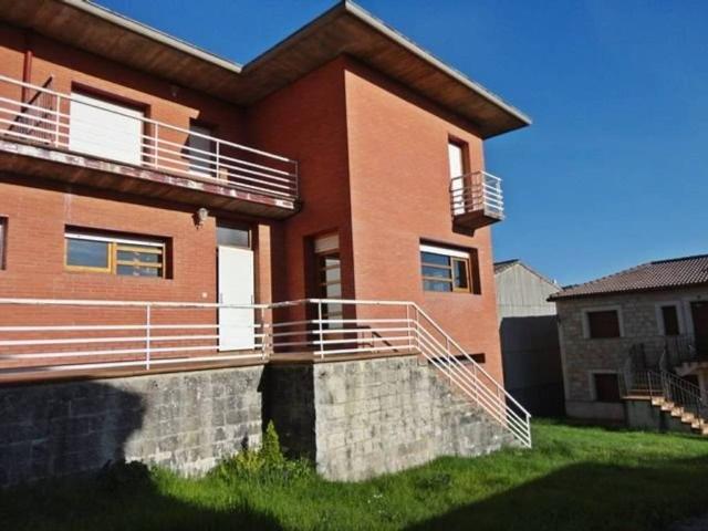 Casa en venta en Hontoria Del Pinar, Castilla y León
