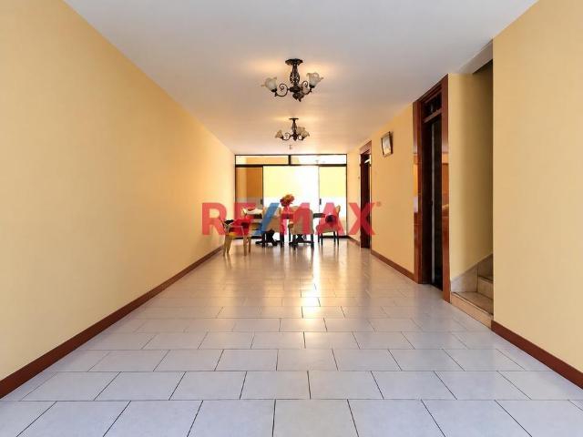 Casa venta en San Juan de Lurigancho, Lima Metropolitana
