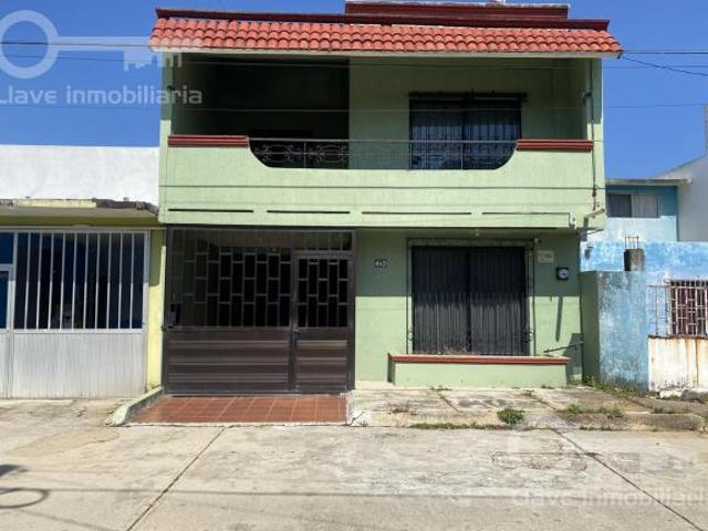 Casa en Venta en Hortensia, Col. Rancho Alegre I, Coatzacoalcos, Ver