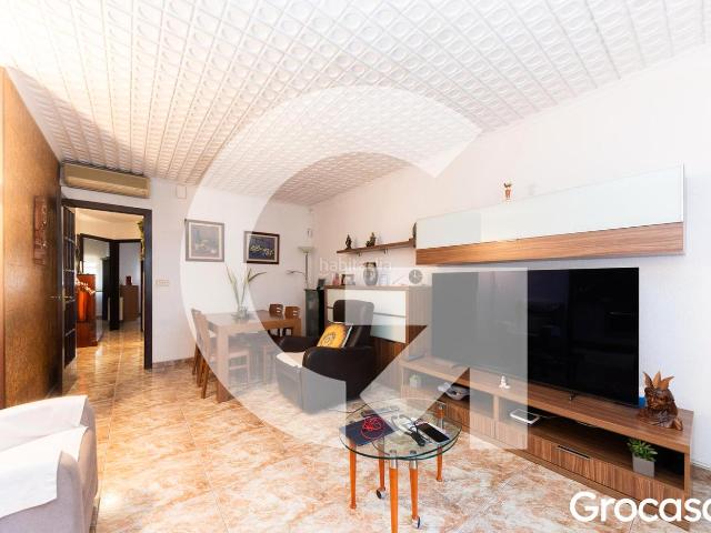 Casa en venta en Pubilla Cases, L'hospitalet De Llobregat