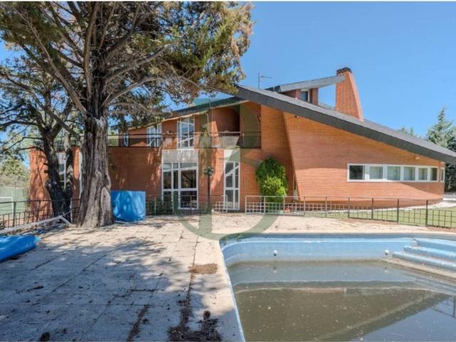 Casa en venta en Hoyo De Manzanares, Madrid