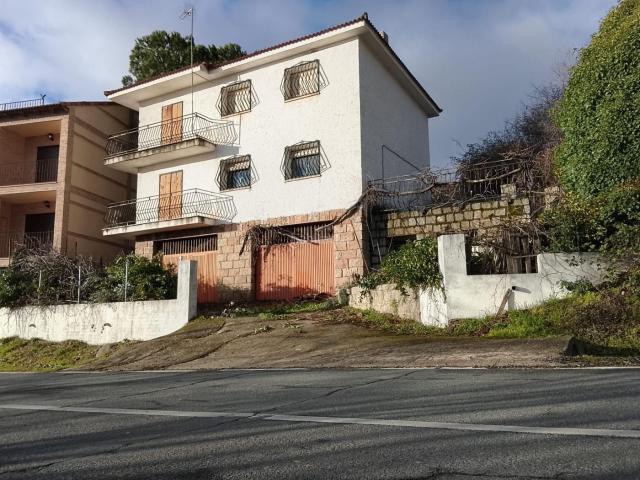 Casa en venta en El Hoyo De Pinares, Castilla y León