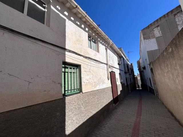 Casa en venta en Huelma, Jaén