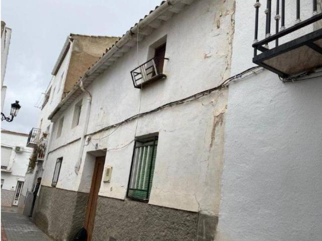 Casa en venta en Huelma