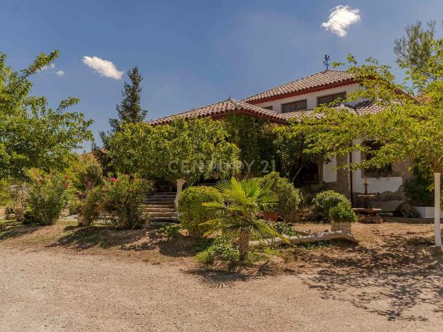 Casa en venta en Huelma, Jaén