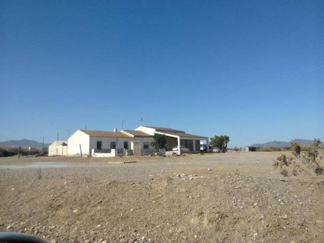 Casa en venta en Huércal-Overa, Almería