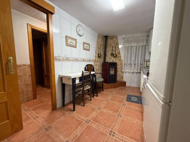 Casa en venta en Huérmeces Del Cerro, Guadalajara