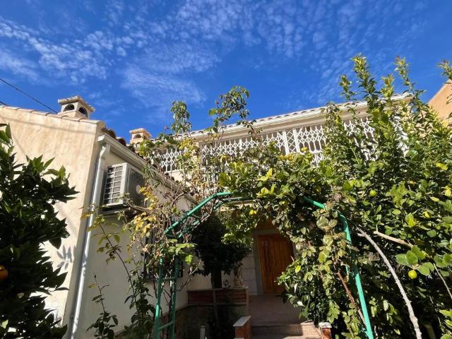 Casa en venta en Huesa, Andalucía