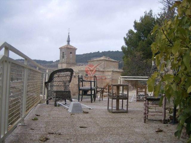 Casa en venta en Huete, Cuenca