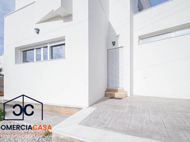 Casa en venta en Huétor Vega